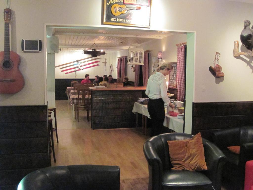 Skiers Inn Lima Exterior foto